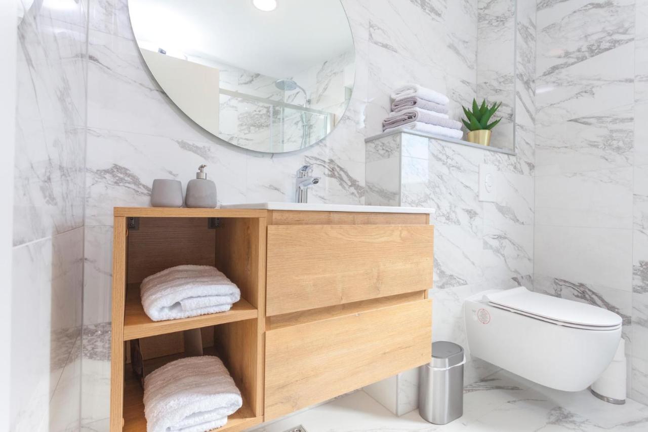 Tinel Boutique Apartment Promajna Buitenkant foto